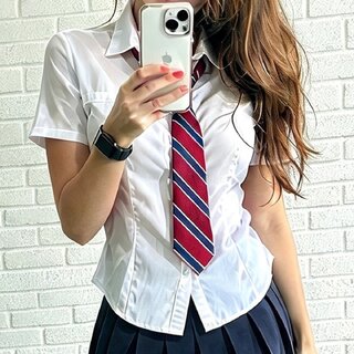 Tiarna: , , 