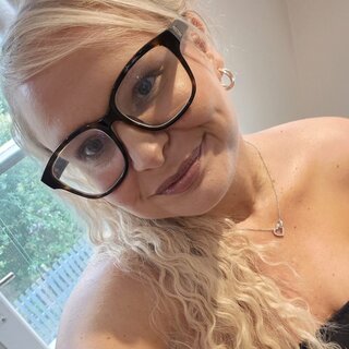 PeachyEnglishBlond: , , 